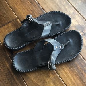 John Varvatos Leather Flip Flops sandals 9